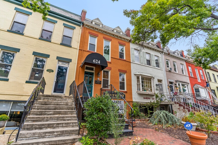 More Photos Of 624 N Washington St, Alexandria Office For Lease