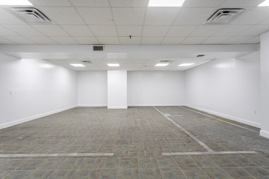 More Photos Of 182 Smith St, Brooklyn Medical For Lease