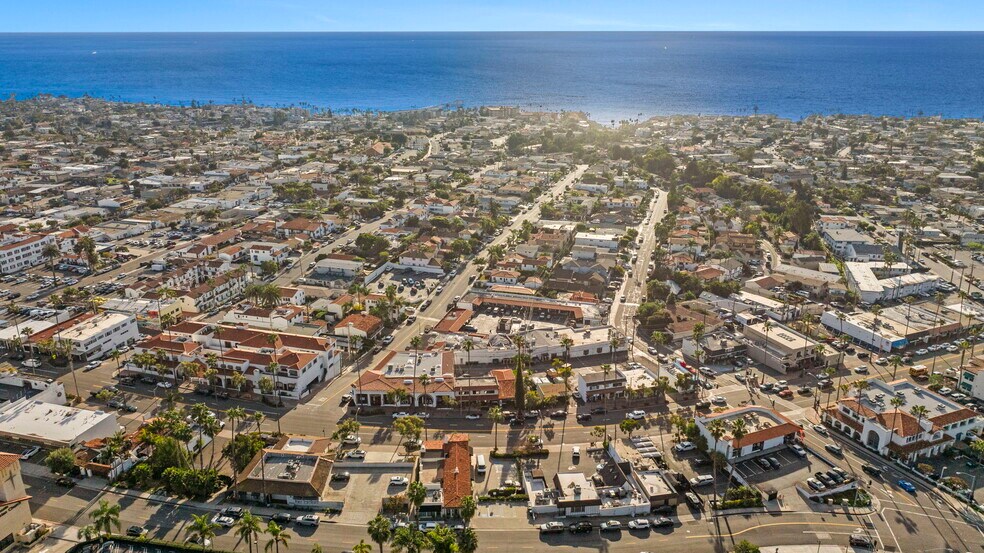More Photos Of 415 N El Camino Real, San Clemente Office For Sale