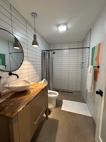 More Photos Of 711 N Douglas Ave, Oklahoma City Apartments For Sale