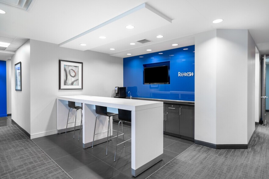 More Photos Of 10 Milner Business Ct, Toronto Coworking Space