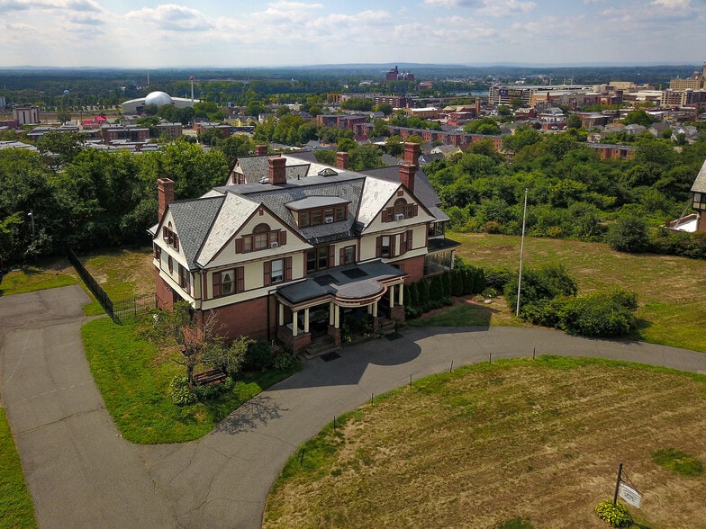 More Photos Of 270 Maple St, Springfield Hospitality For Sale