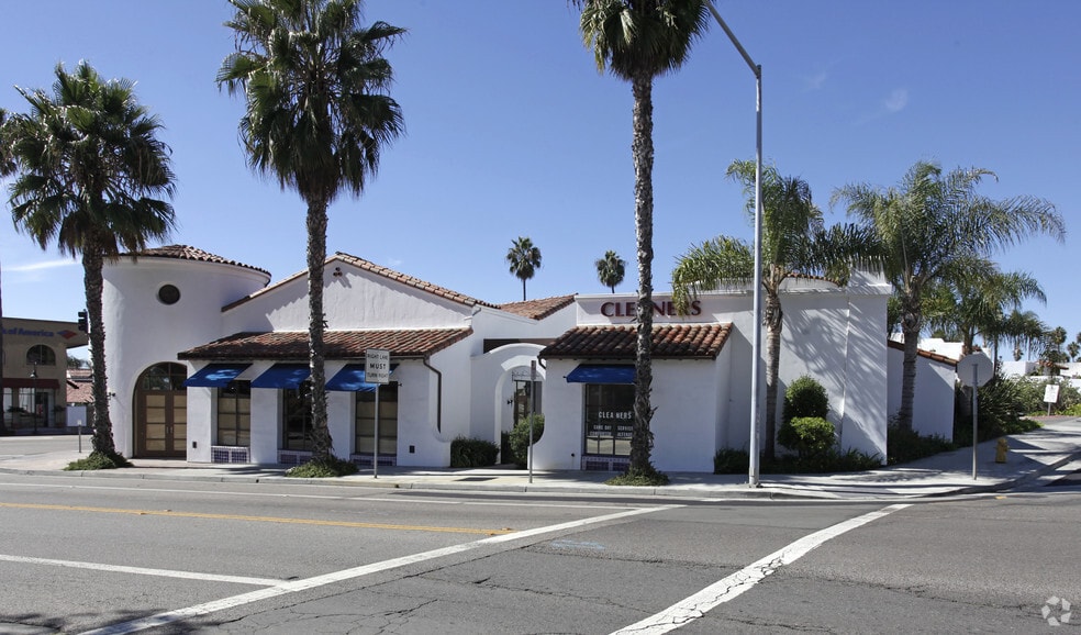 More Photos Of 305 S El Camino Real, San Clemente Storefront For Lease