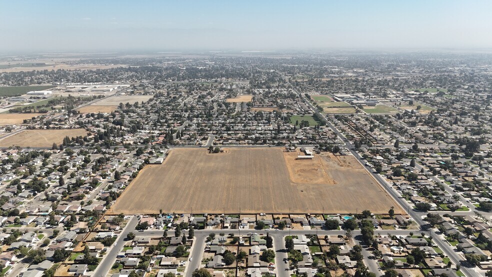 More Photos Of 907 N West St, Tulare Land For Sale