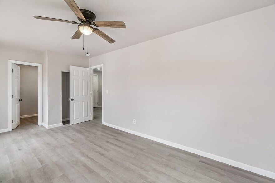 More Photos Of 740 Deans Row Ave, Norman Apartments For Sale