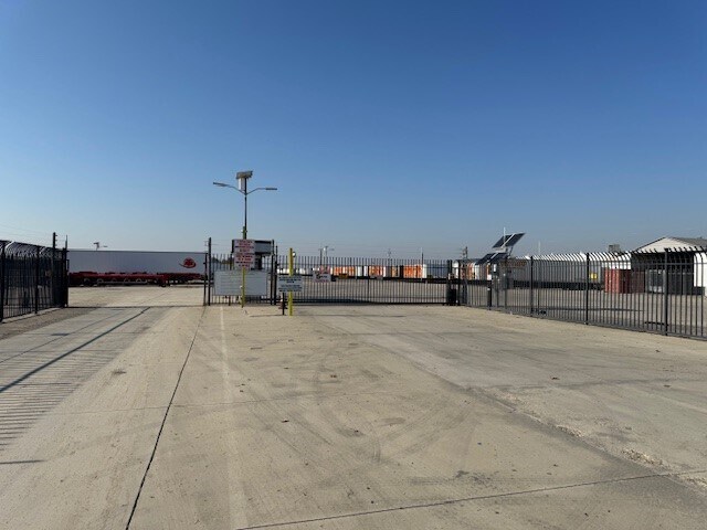 More Photos Of 2733 S Airport Way, Stockton Land For Lease