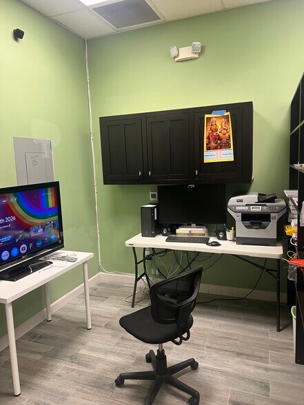 More Photos Of 2079 Compton Ave, Corona Medical For Lease