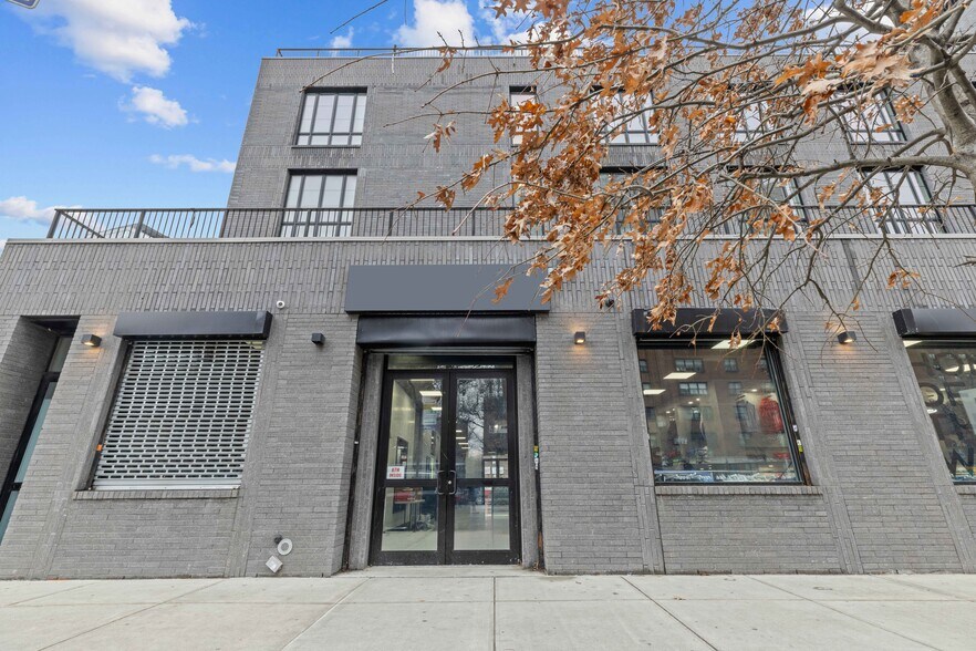 More Photos Of 2490 3rd Ave, Bronx Apartments For Lease