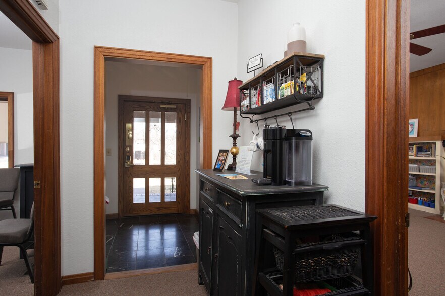 More Photos Of 1721 S Tyler St, Amarillo Office For Sale