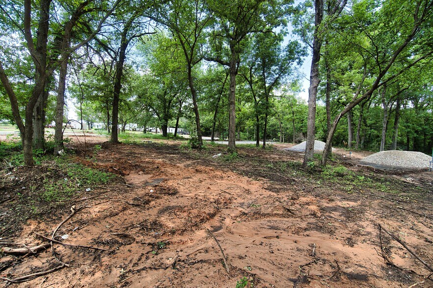 More Photos Of 347203 US Route 66 Hwy, Chandler Trailer Camper Park For Sale