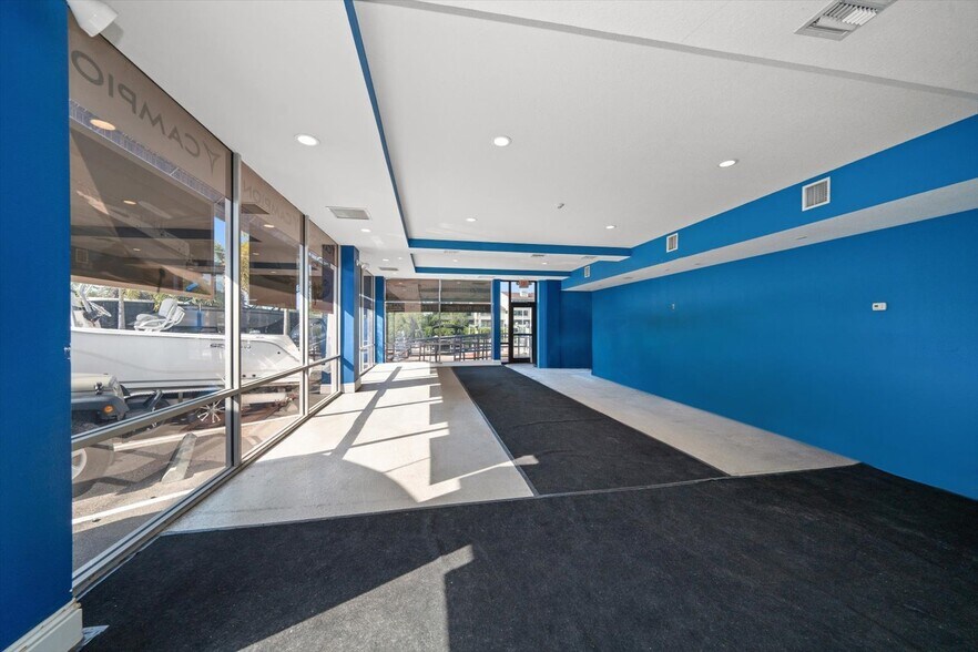 More Photos Of 2400 Bayshore Blvd, Dunedin Marina For Sale