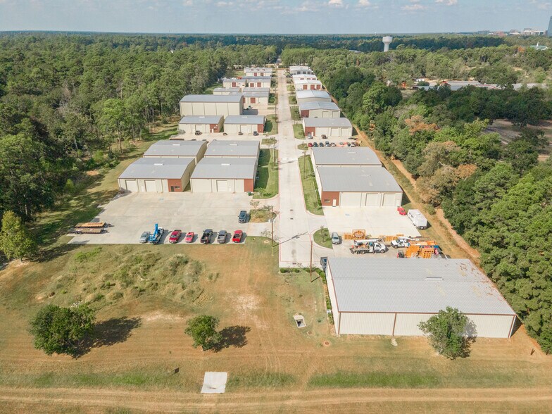 More Photos Of 21265 Blair Rd, Conroe Warehouse For Sale