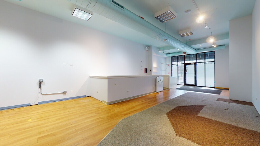 More Photos Of 3827 N Southport Ave, Chicago Storefront Retail Residential For Lease