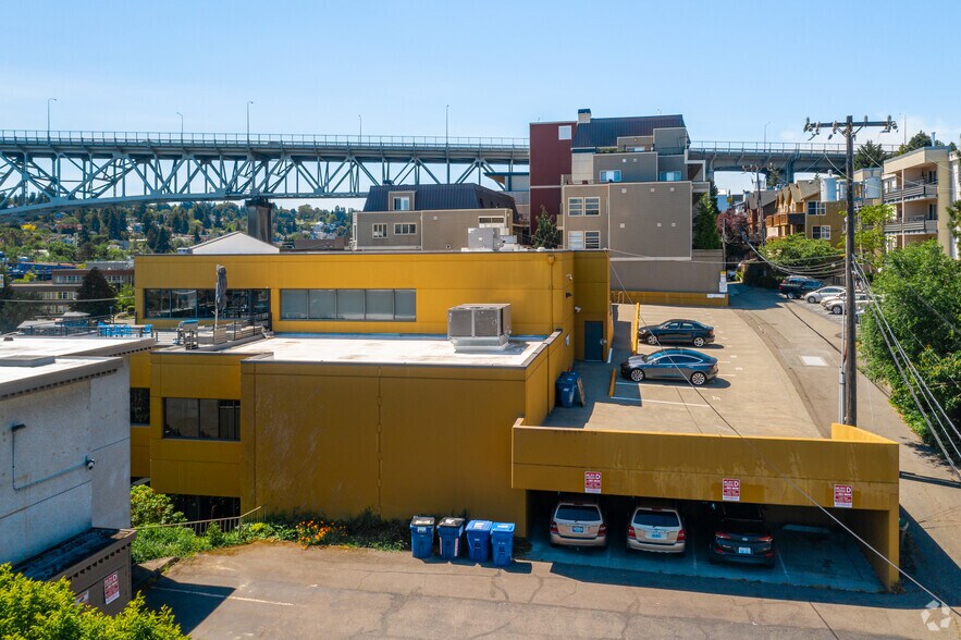 More Photos Of 936 N 34th St, Seattle Office For Lease