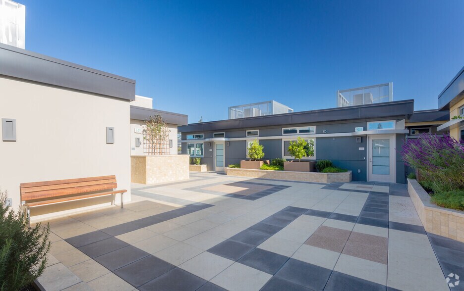 More Photos Of 425 Page Mill Rd, Palo Alto Apartments For Lease