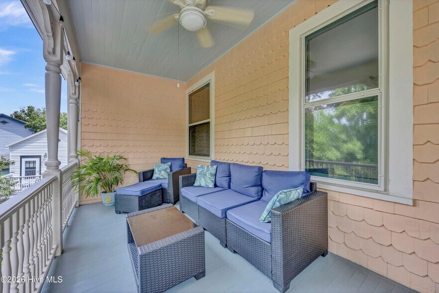 More Photos Of 412 S 3rd St, Wilmington Hospitality For Sale
