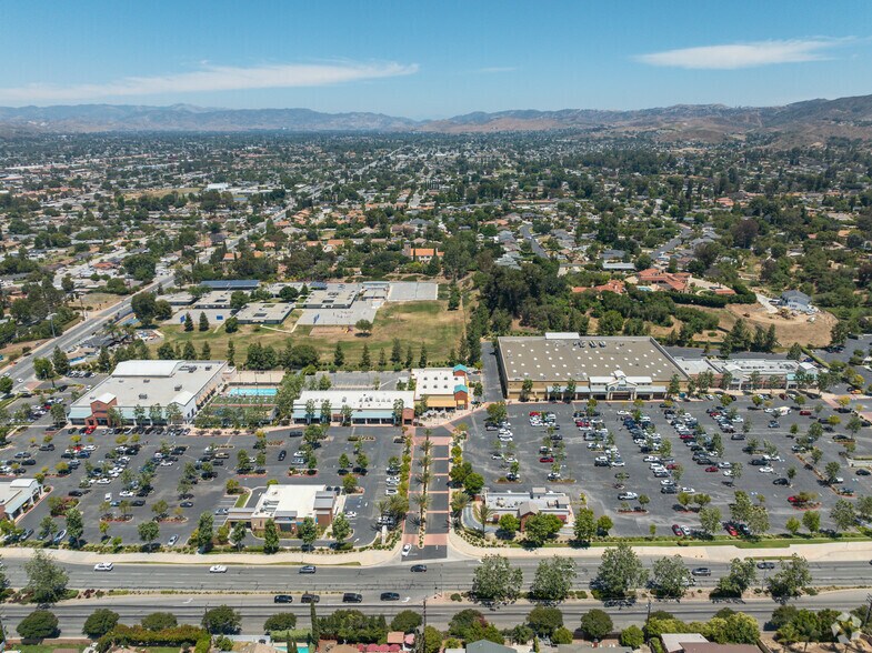 More Photos Of 1302 Madera Rd, Simi Valley Office For Lease