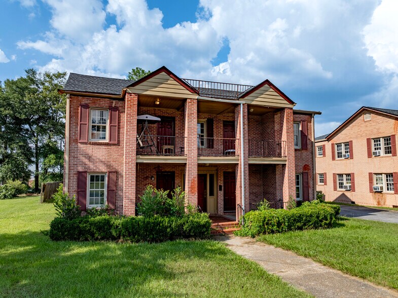 More Photos Of 515 5th Ave SE, Moultrie Apartments For Sale