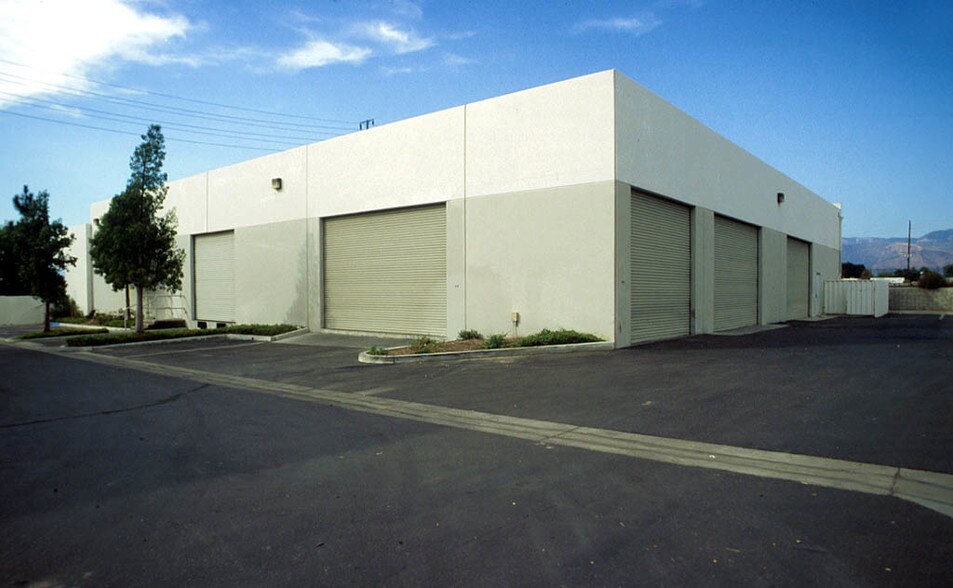 More Photos Of 619 S Allen St, San Bernardino Warehouse For Lease