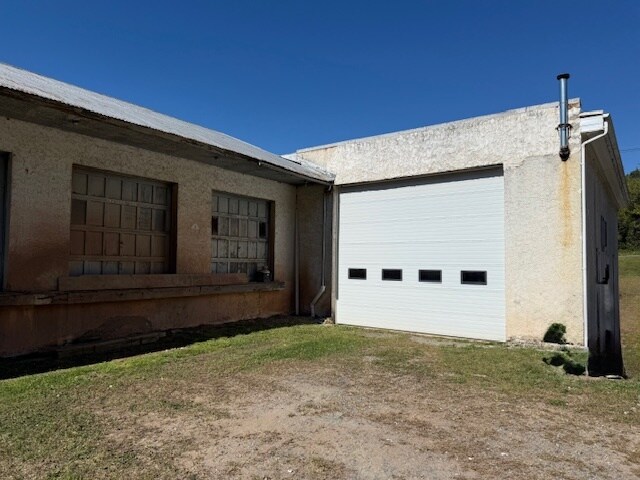 More Photos Of 12 Fox Farm Rd, Phillipsburg Industrial For Sale