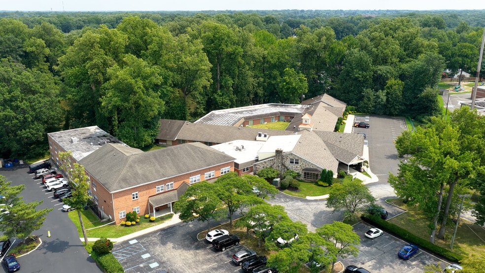 Primary Photo Of 190 N Evergreen Ave, Woodbury Office For Sale