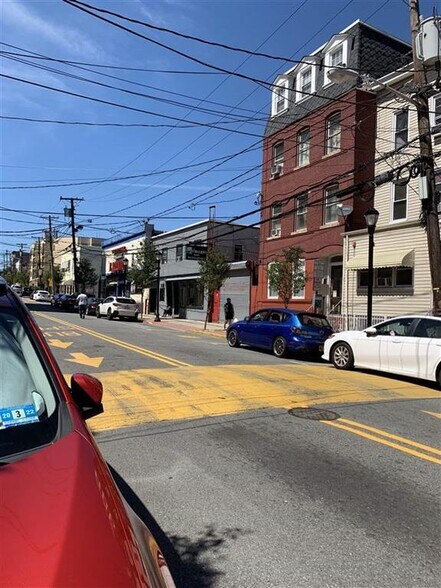 More Photos Of 114 43rd St, Union City Apartments For Sale