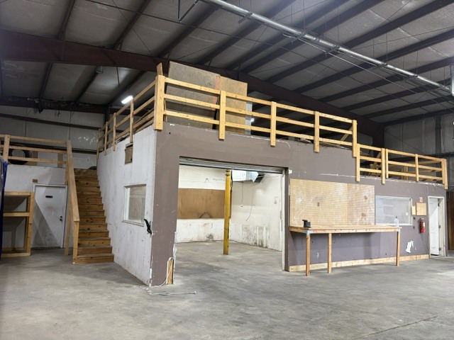 More Photos Of 28300-28308 N Wind Dr, Wright City Warehouse For Sale