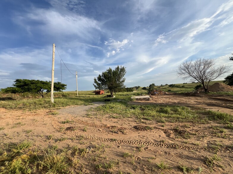 More Photos Of 10807 N 1960 Rd, Elk City Land For Sale