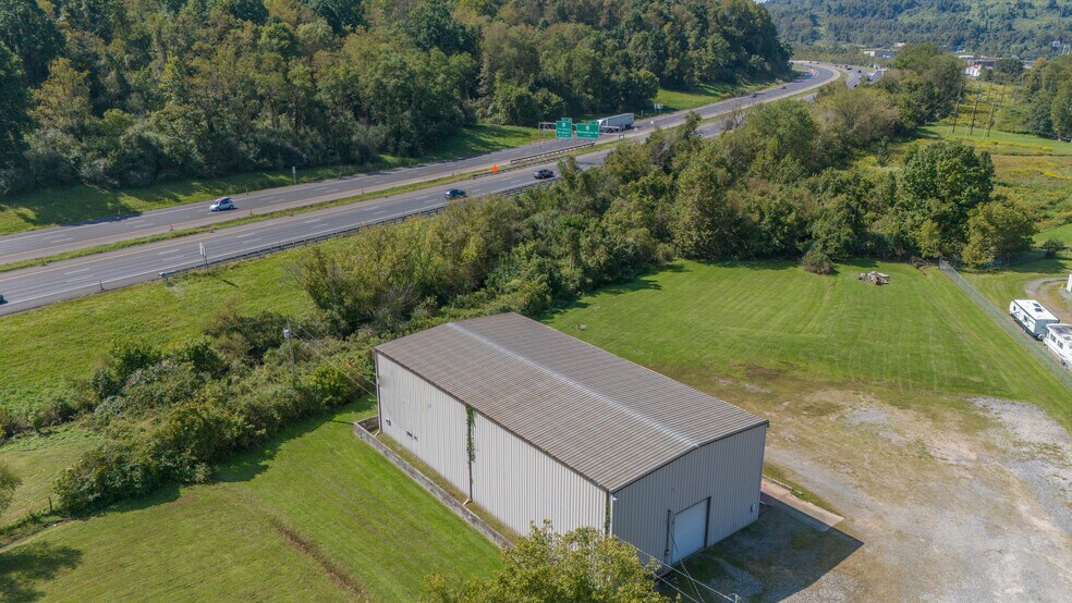 More Photos Of 622 Barnetts Run Rd, Bridgeport Self Storage For Sale