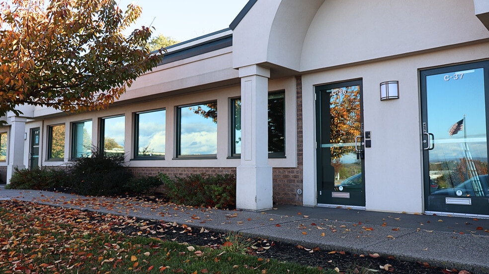 Primary Photo Of 479 Port View Dr, Harrisburg Medical For Lease