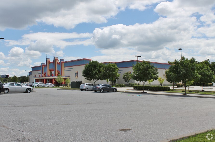 More Photos Of 900 Caledonia Dr, O'Fallon Movie Theatre For Sale