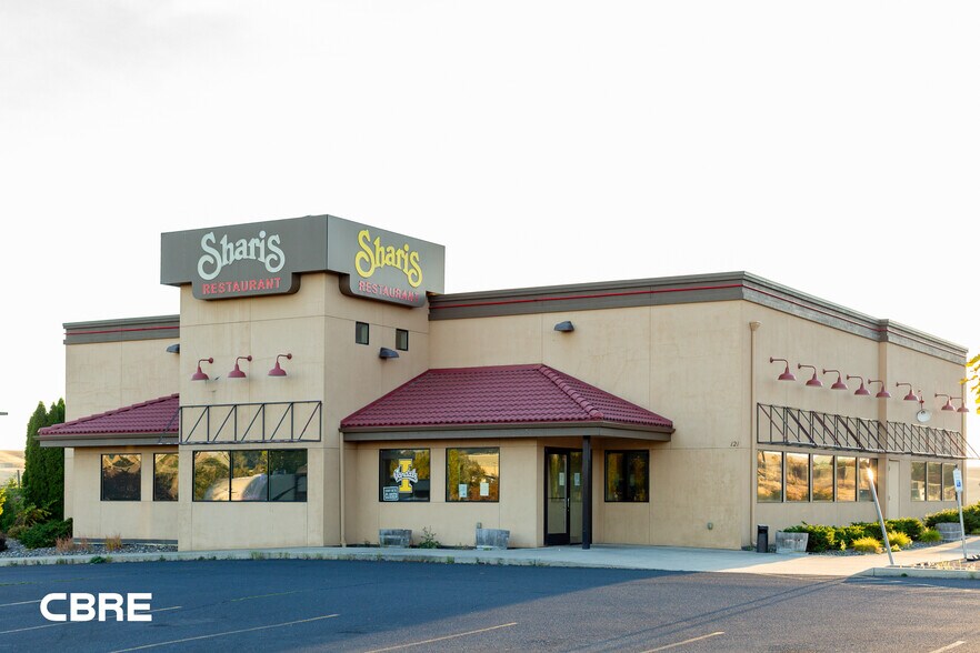 Primary Photo Of 121 Warbonnet Dr, Moscow Restaurant For Sale
