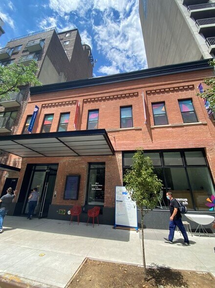 Primary Photo Of 1745-1747 First Ave, New York Storefront Retail Office For Lease