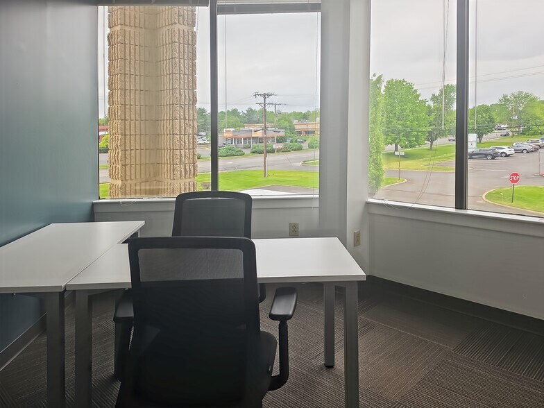 Primary Photo Of 1099 White Horse Rd, Voorhees Coworking Space