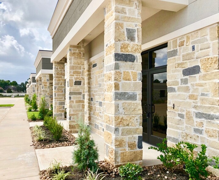 More Photos Of 28111 S Firethorne Rd, Katy Medical For Lease