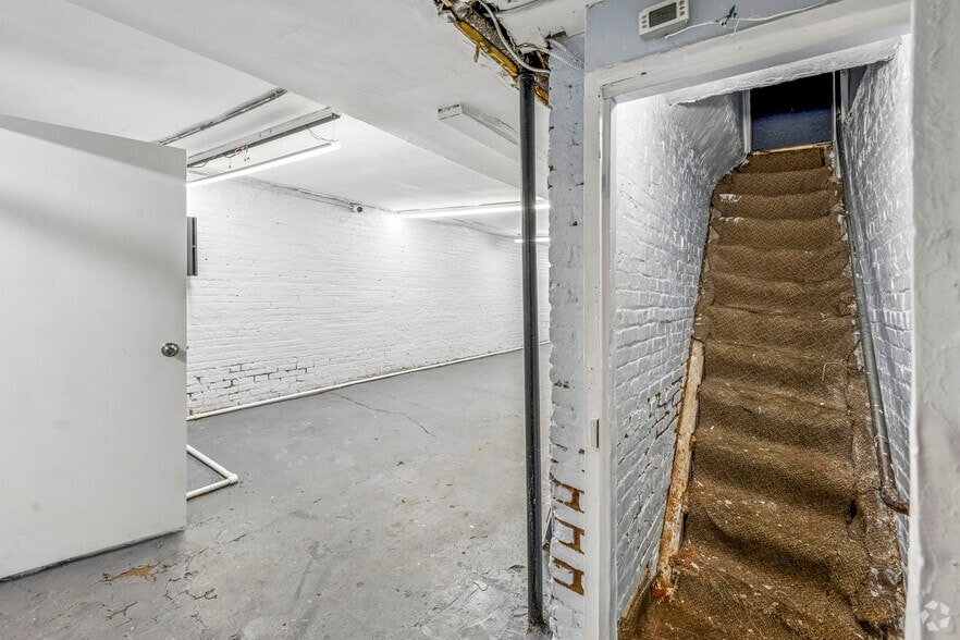 More Photos Of 190 Rockaway Ave, Brooklyn Apartments For Sale