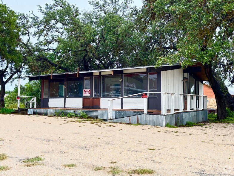 Primary Photo Of 14325 FM 306, Canyon Lake General Retail For Sale