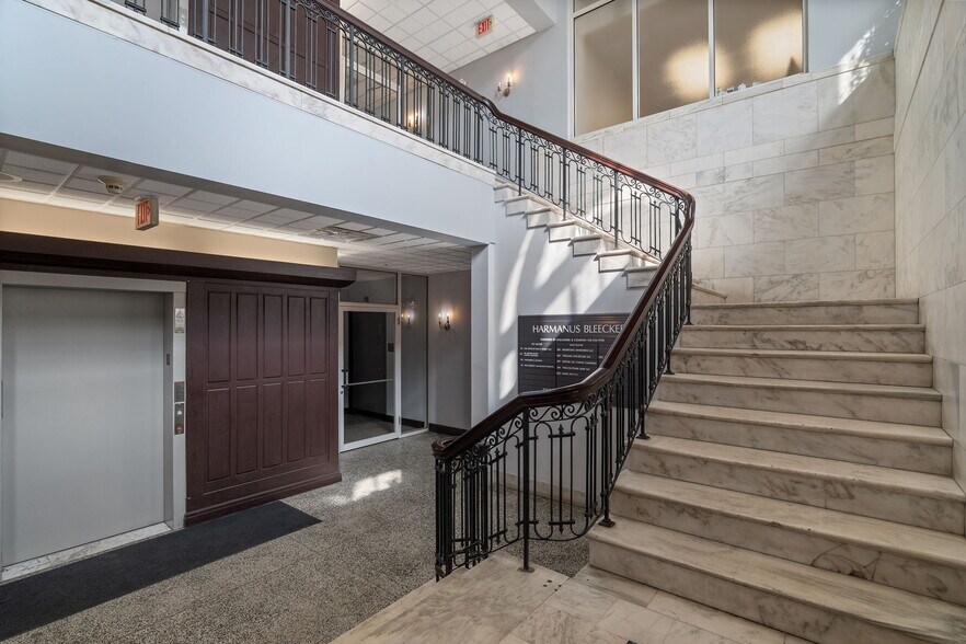 More Photos Of 19 Dove St, Albany Coworking Space