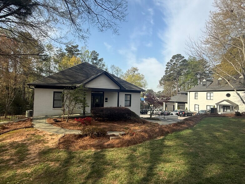 More Photos Of 1155 Hightower Trl, Atlanta Medical For Sale