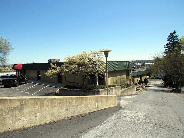 More Photos Of 1300 Market St, Lemoyne Office For Sale