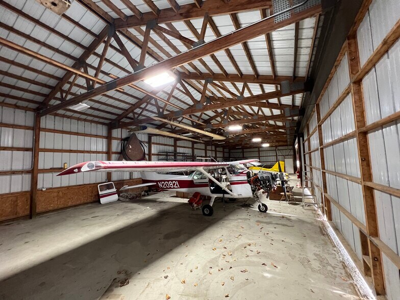 More Photos Of 547 W Main St, Canaan Airport For Sale