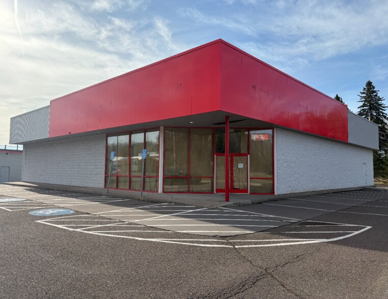 More Photos Of 302 E Central Entrance, Duluth Freestanding For Lease