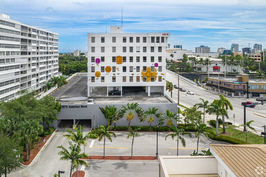 More Photos Of 1975 E Sunrise Blvd, Fort Lauderdale Office For Lease