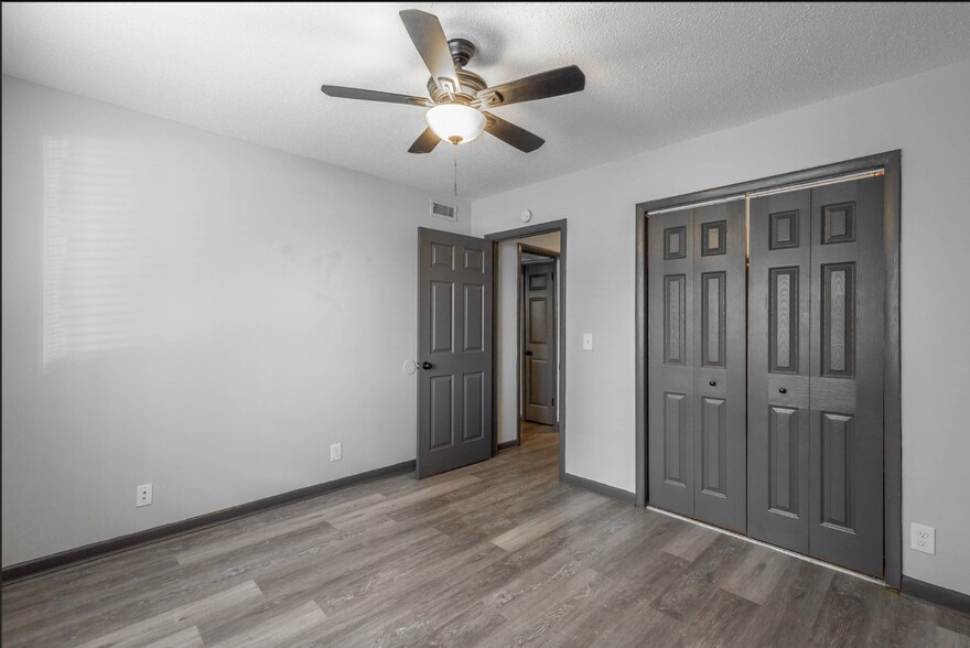 More Photos Of 3600 Shirl Jo Ln, East Ridge Apartments For Sale