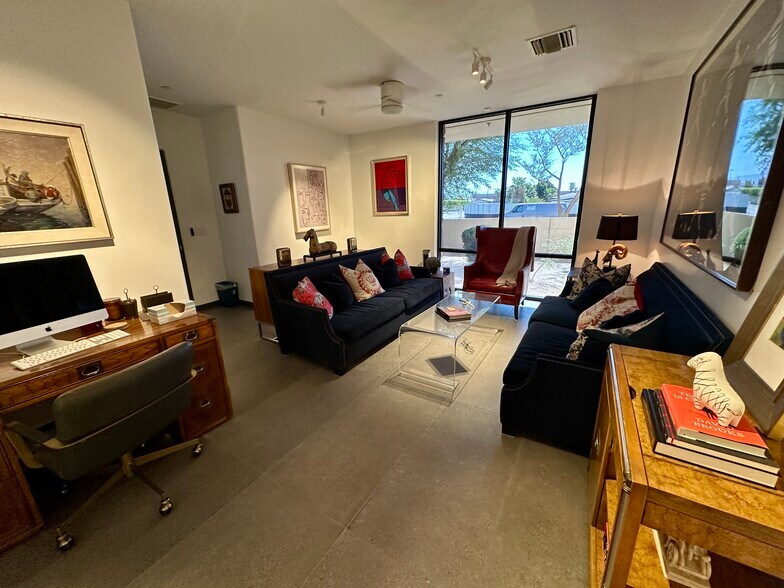 More Photos Of 560 S Paseo Dorotea, Palm Springs Medical For Lease