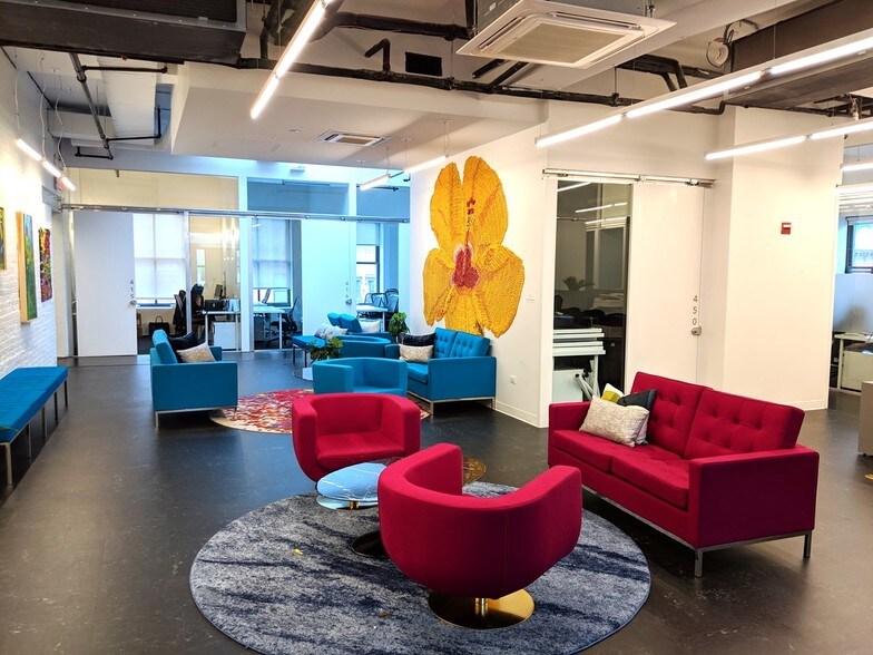More Photos Of 195 Broadway, Brooklyn Office For Lease