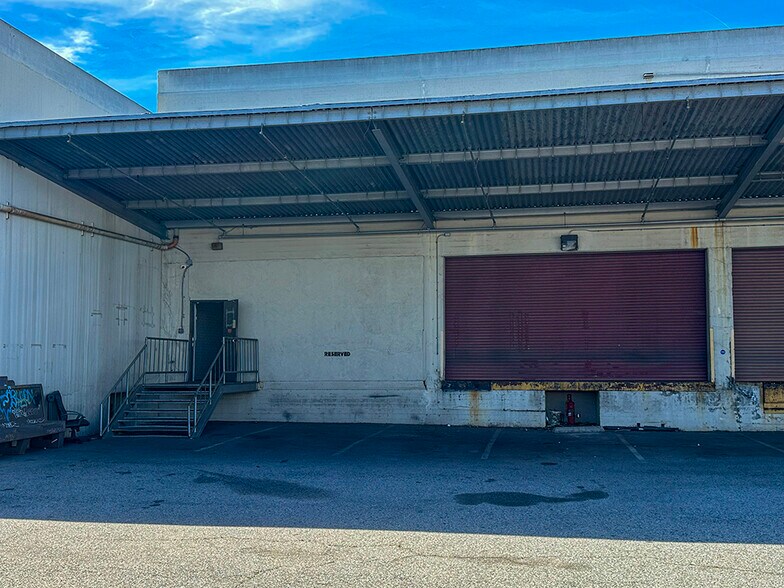 More Photos Of 4700 S Boyle Ave, Vernon Warehouse For Lease