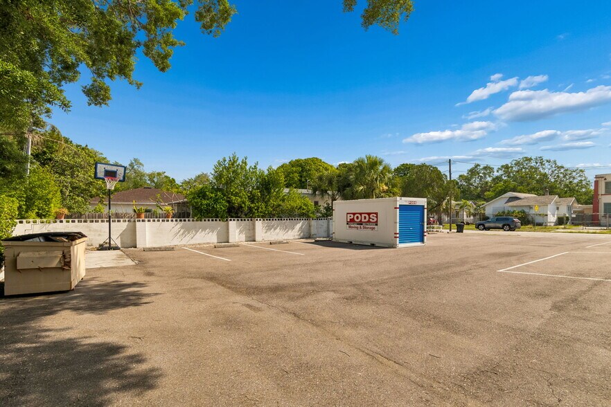 More Photos Of 1401 9th Ave N, Saint Petersburg Medical For Sale