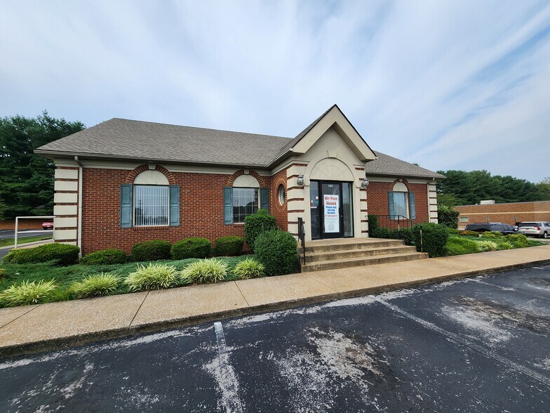 More Photos Of 1475 Campbell Ln, Bowling Green Office For Sale