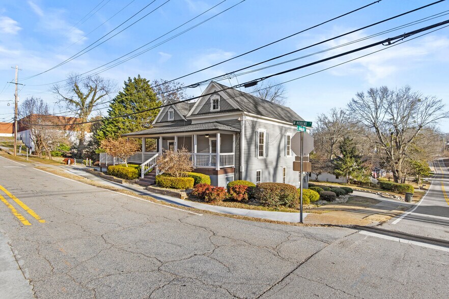 More Photos Of 90 E Moreno St, Buford Office Residential For Sale
